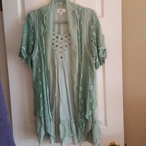 Pretty Angel flowing tunic. Layered.
